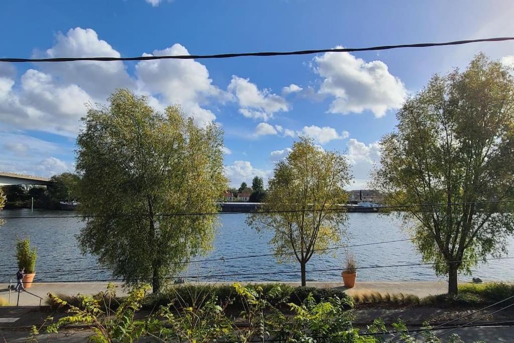 Studio Cosy Avec Vue Sur La Seine Conflans-Sainte-Honorine Extérieur photo